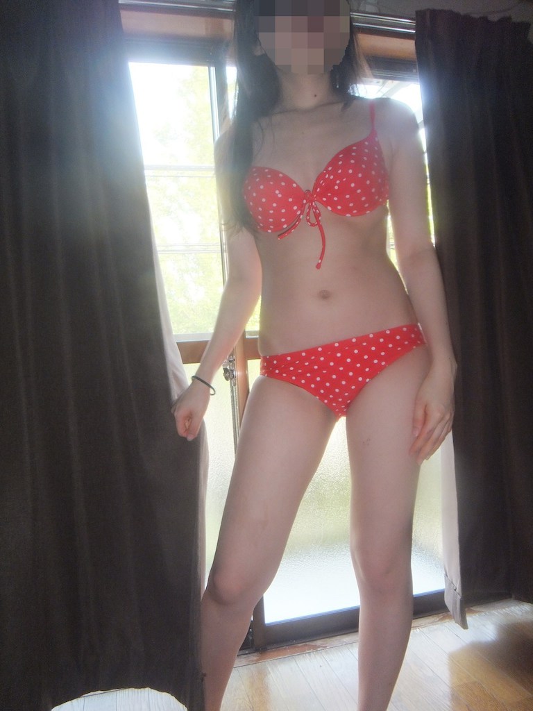 这么熟了，感觉可以内射了，精液从逼里流出的样子更淫荡