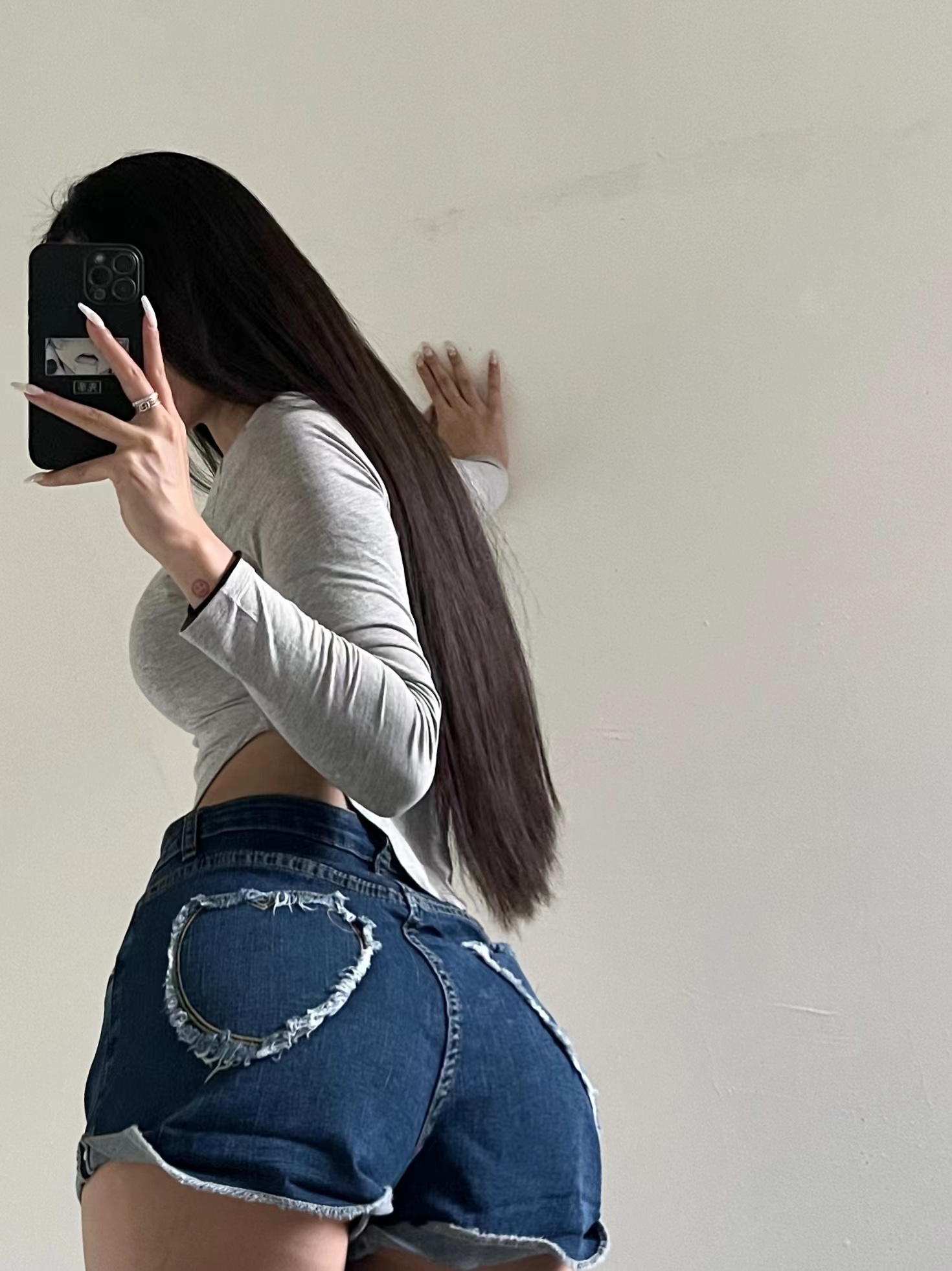 陈佩奇辣妹日记诱惑迷人 2025