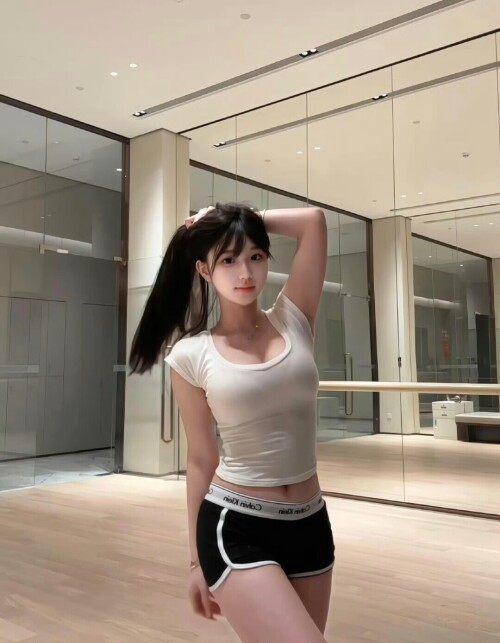 有几个吊钟大乳不错[120P]