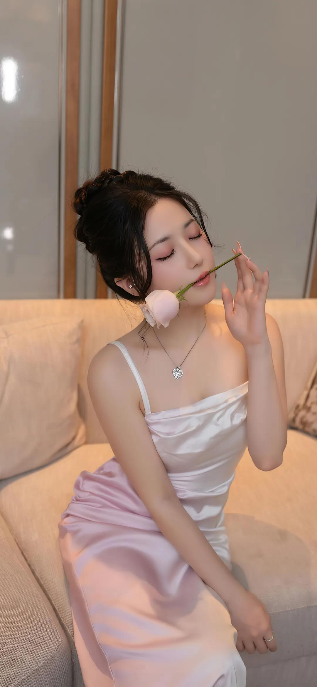 有种清纯的美叫鱼子酱