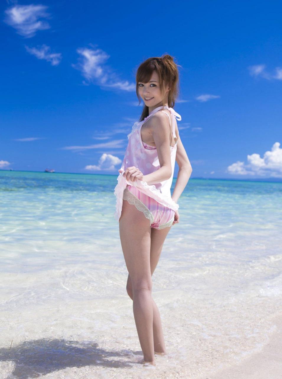 日本女优Aino Kishi[26P]