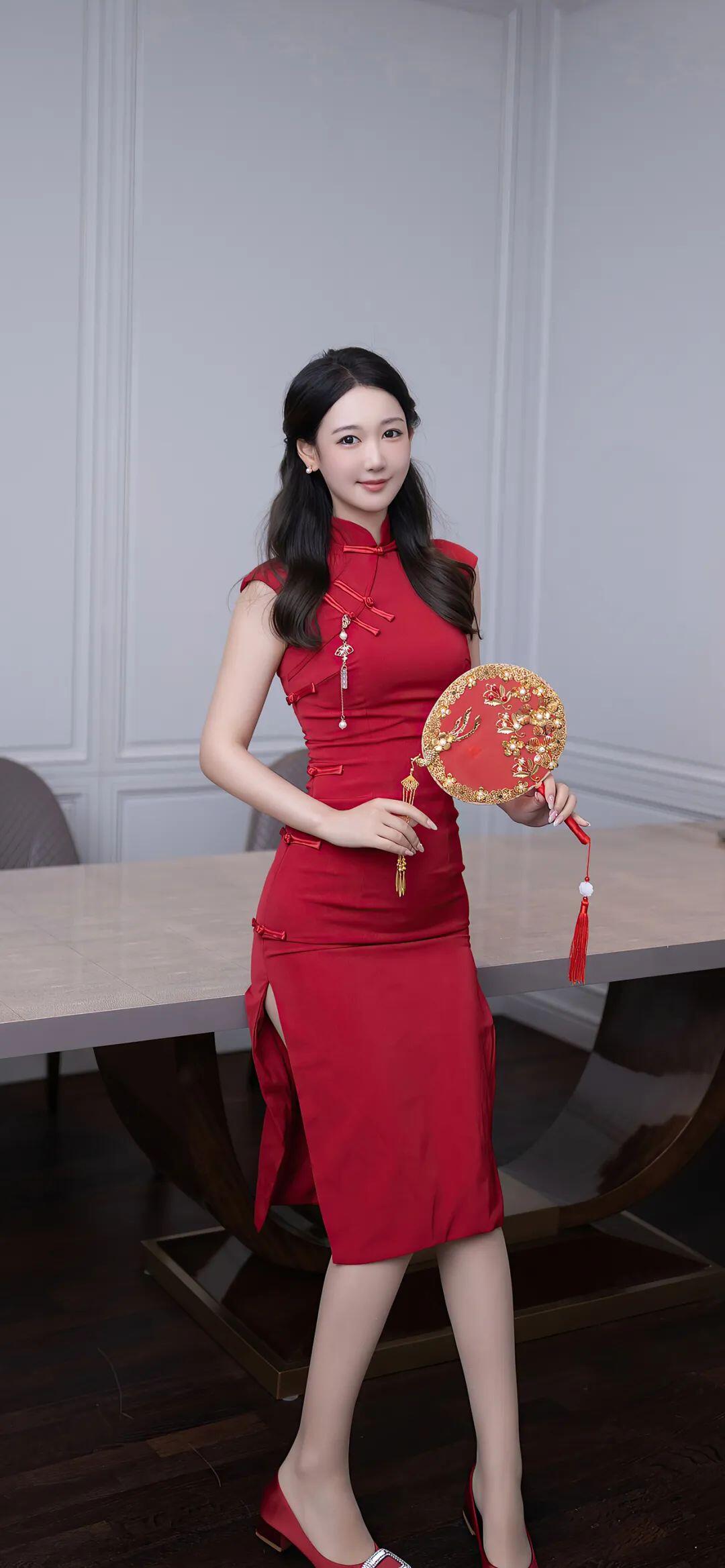 红色的古装、婚服都好看