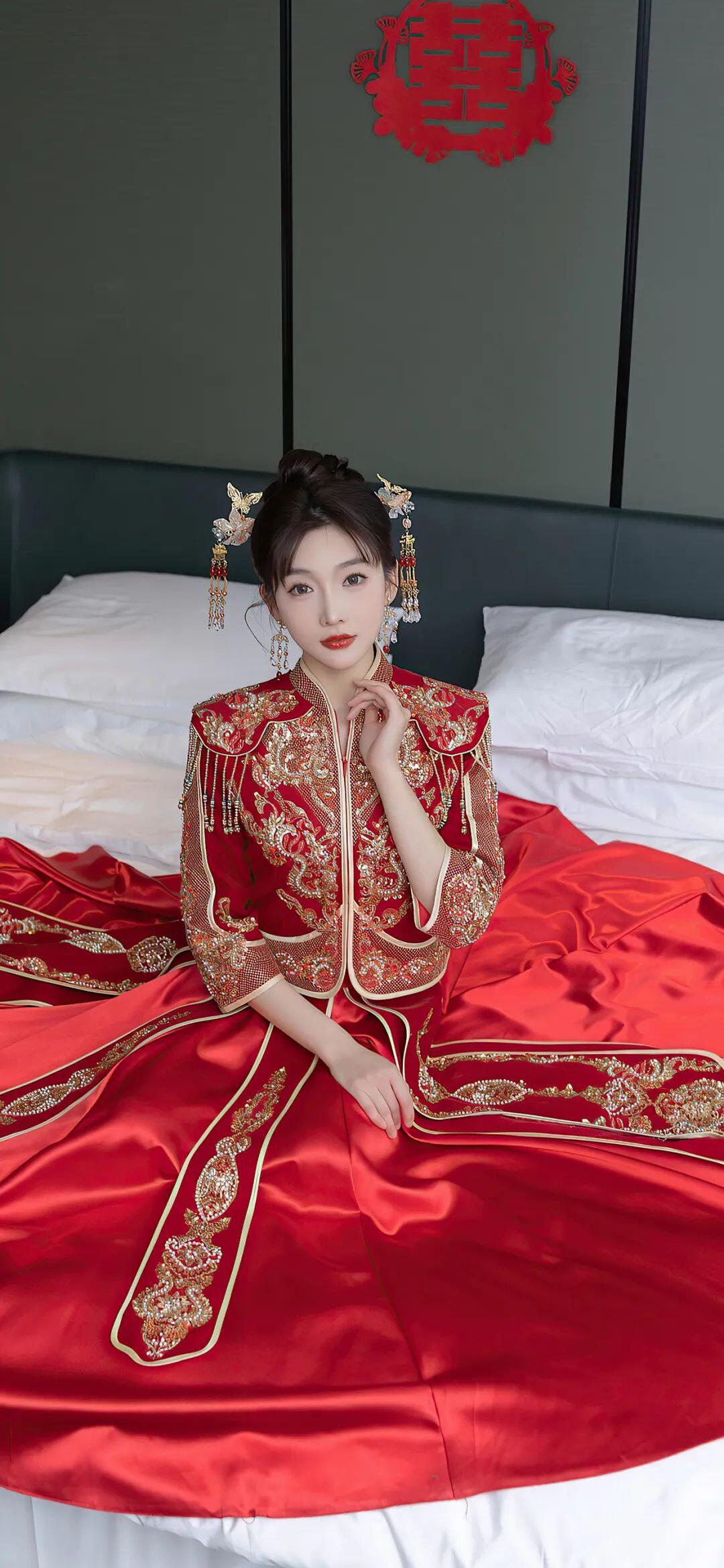 红色的古装、婚服都好看