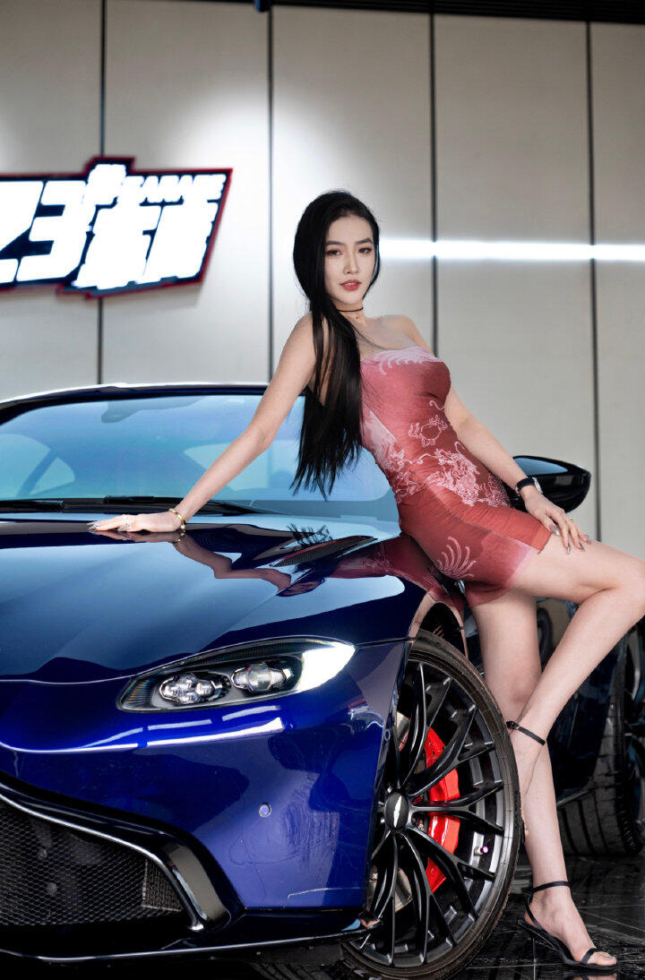 香车美女人人爱