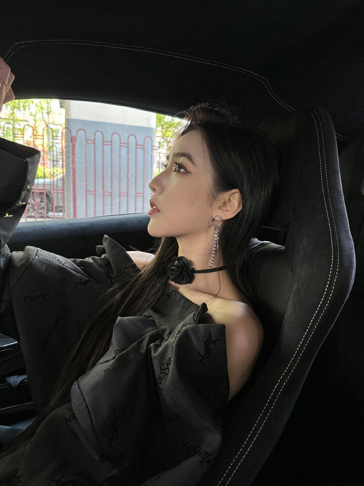 香车美女人人爱