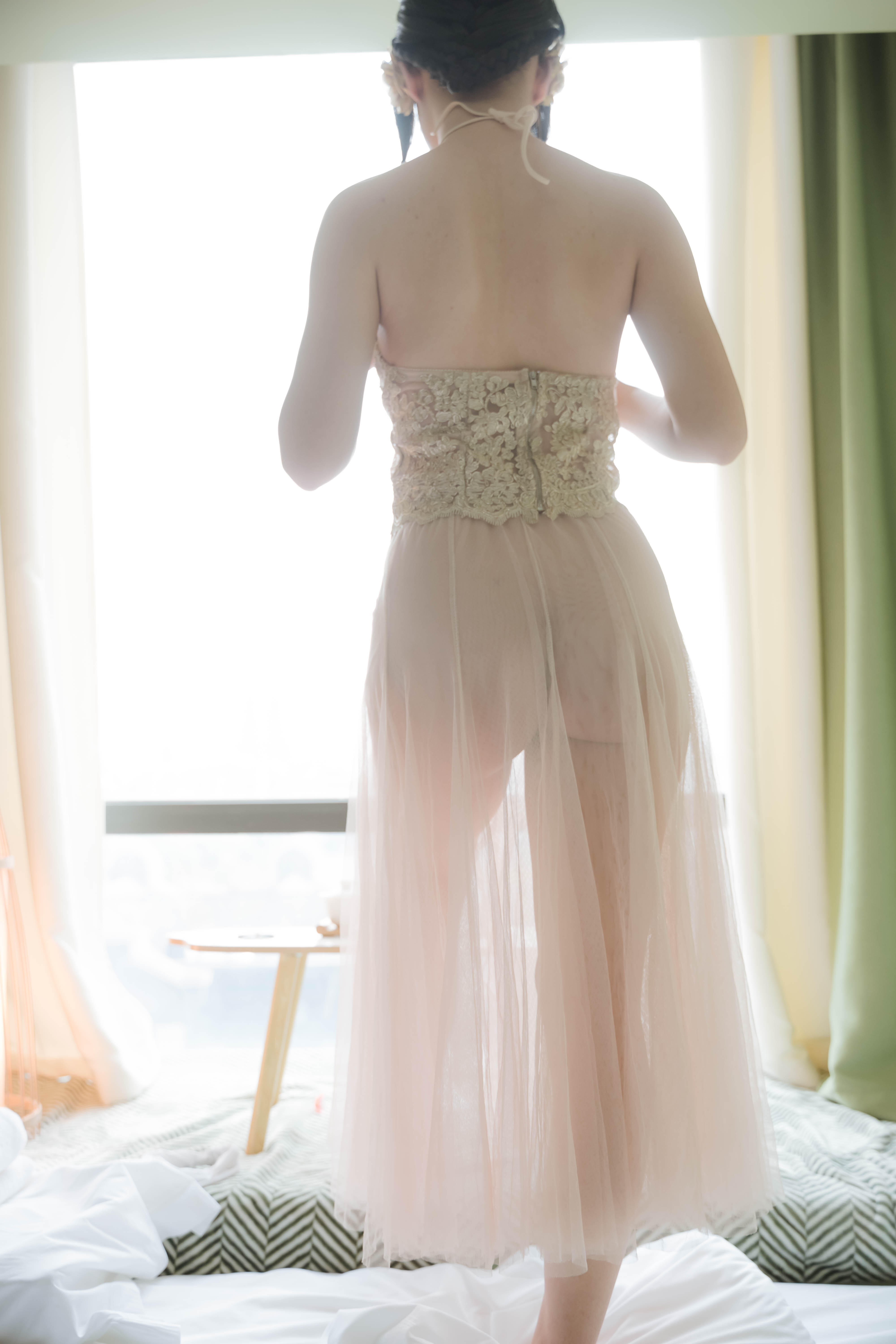 性感透光裙室内棚拍-模特小宝