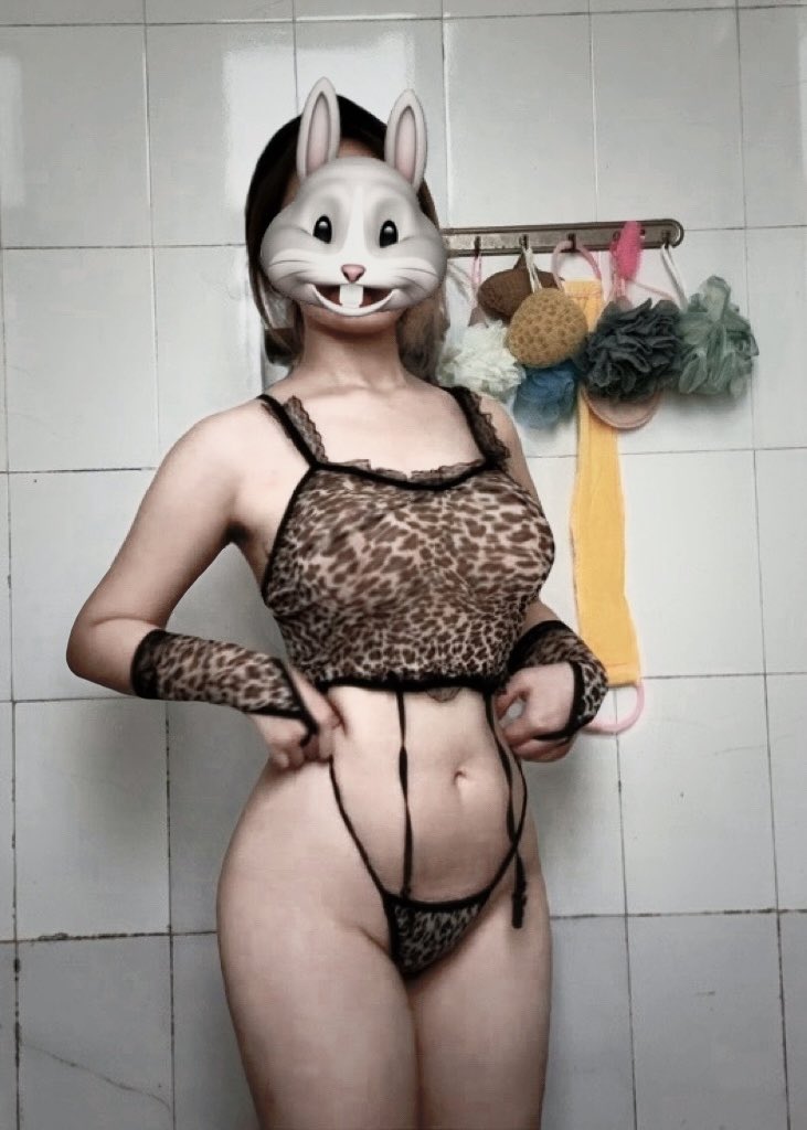 内裤勒紧逼[29P]