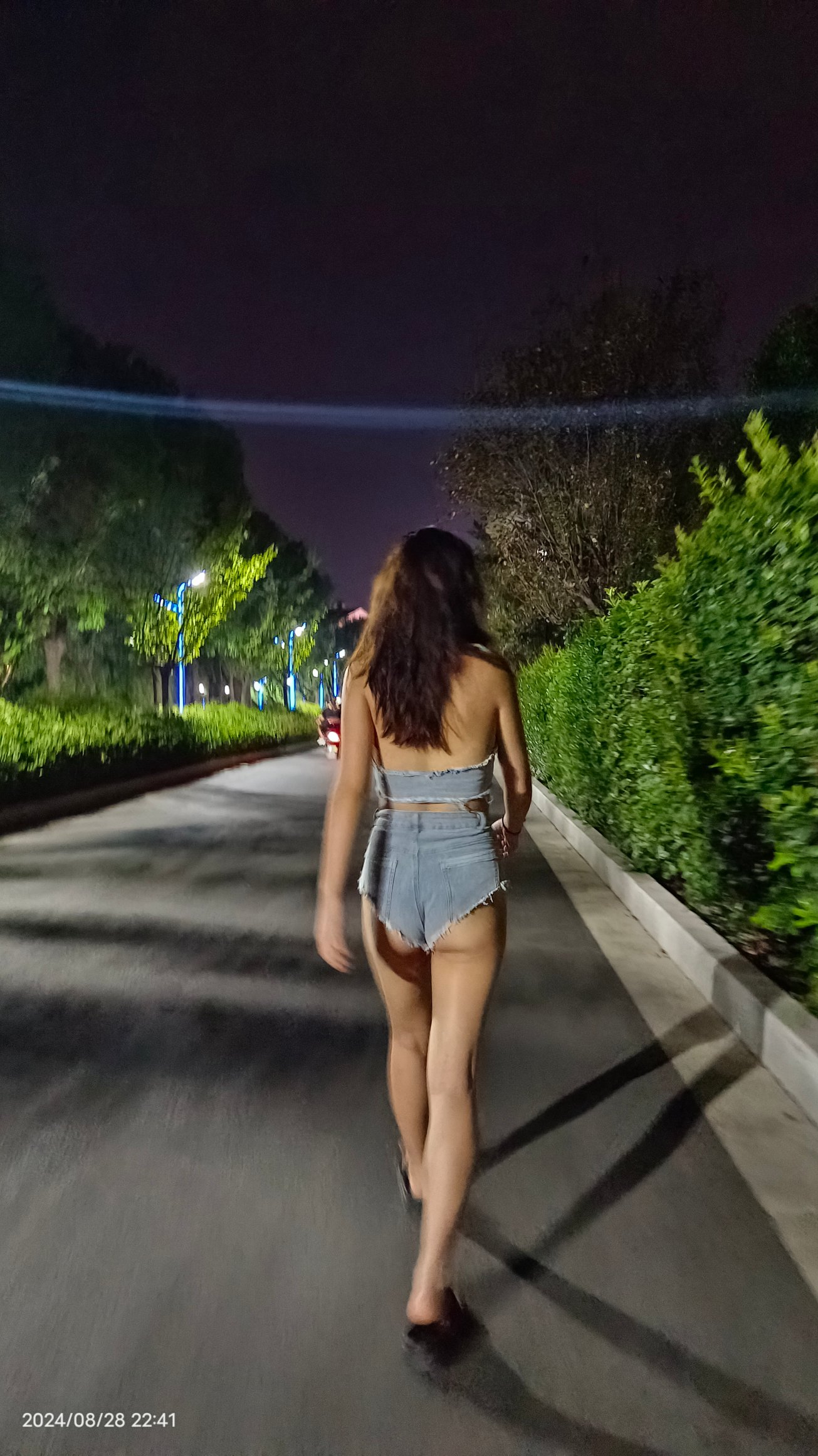 爱露出的女人[21P]