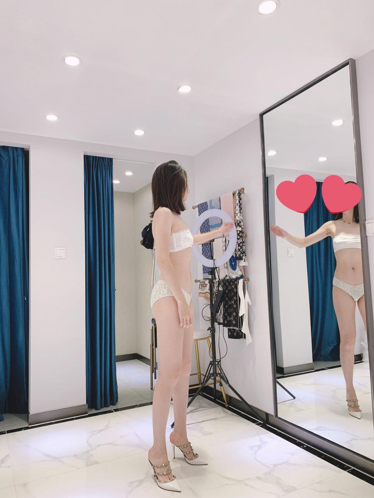 最爱嫩妹小母狗