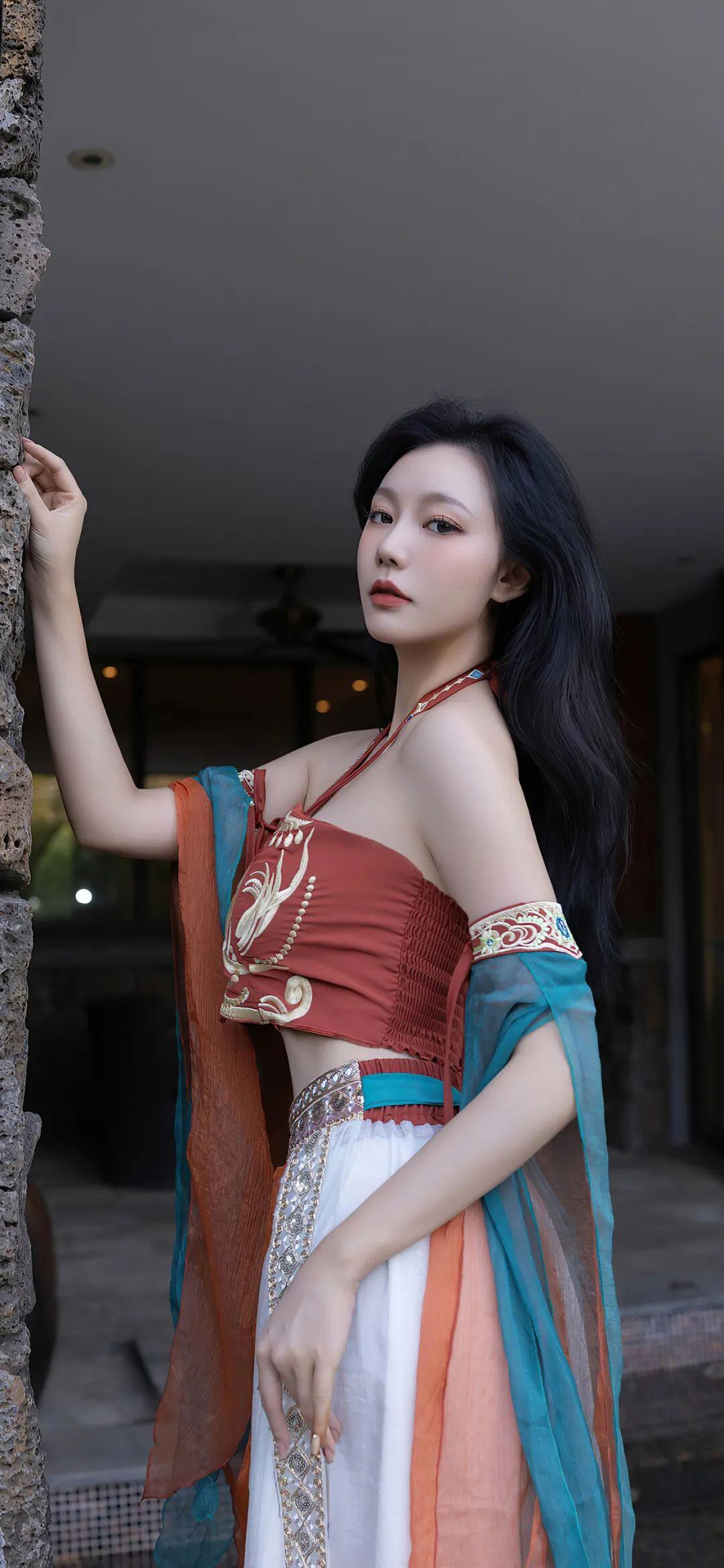 窈窕女子让人赏心悦目