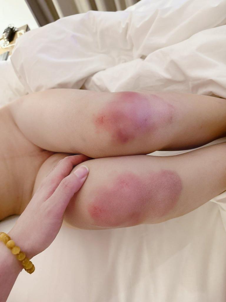 反差妹 - 高潮脸和M腿 [100P]