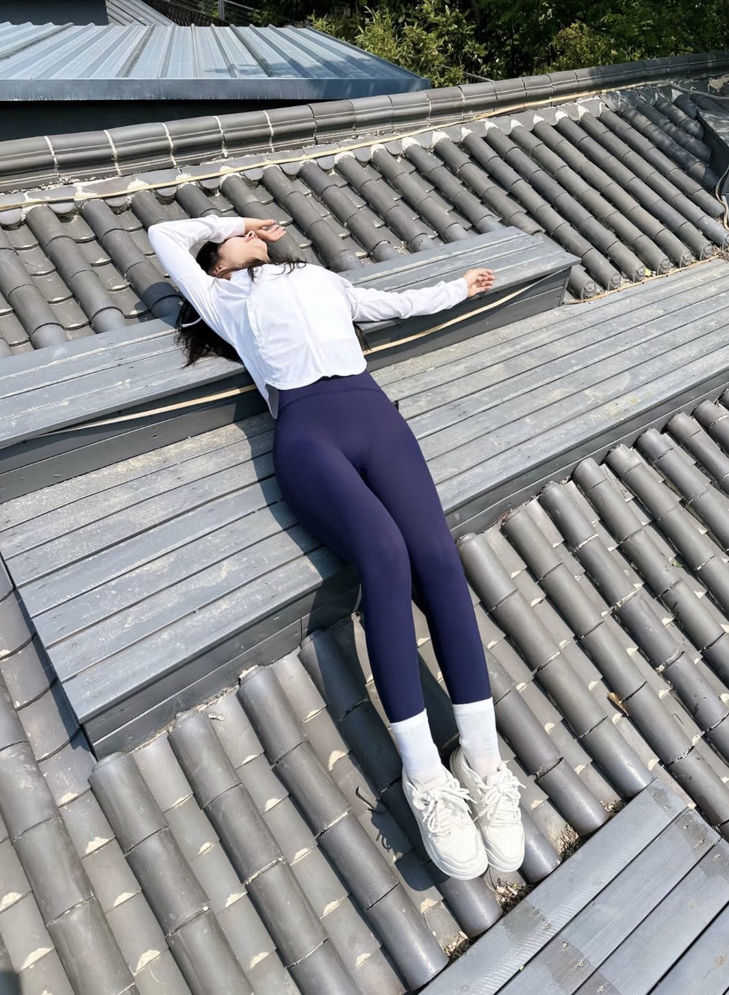 性福的少妇[26P]