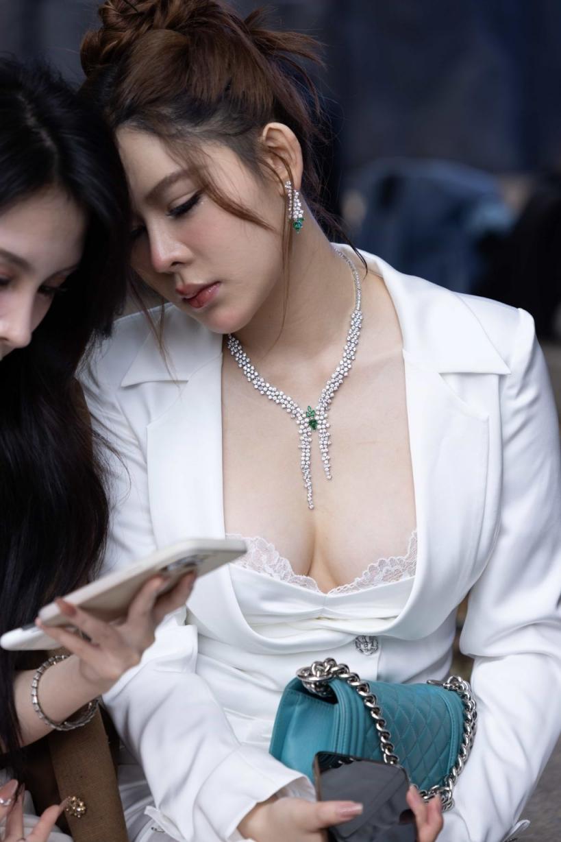 清凉街拍，全是极品好身材