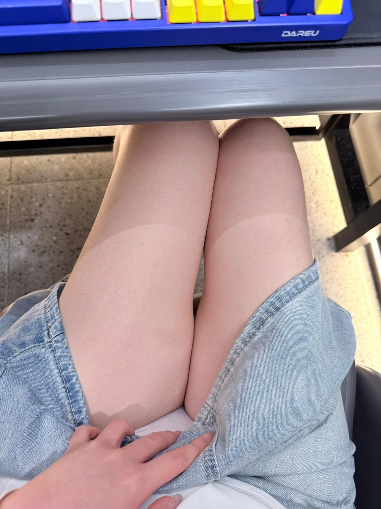 爱露出的女菩萨