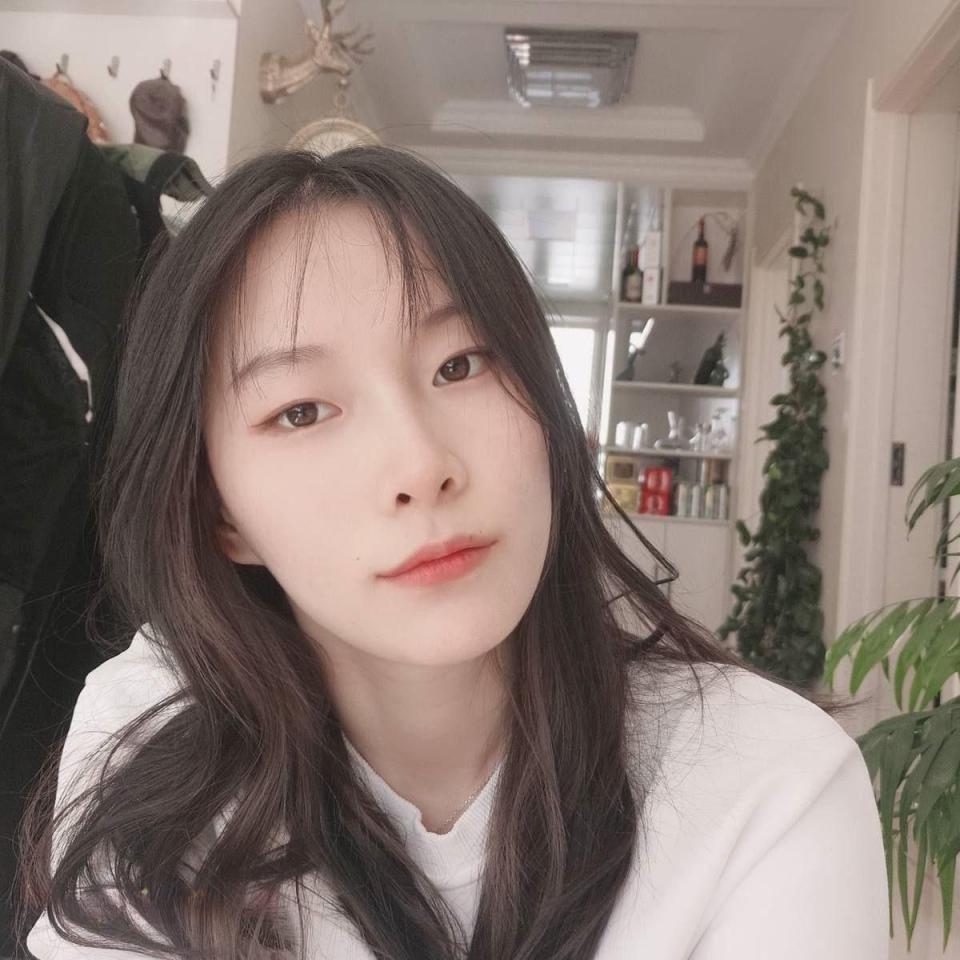 [小母狗] 大学生 -  鲜嫩美穴[100P]