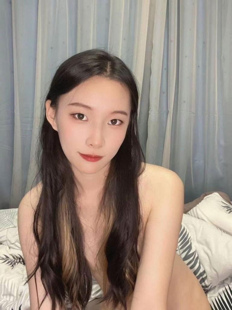 [小母狗] 大学生 -  鲜嫩美穴[100P]