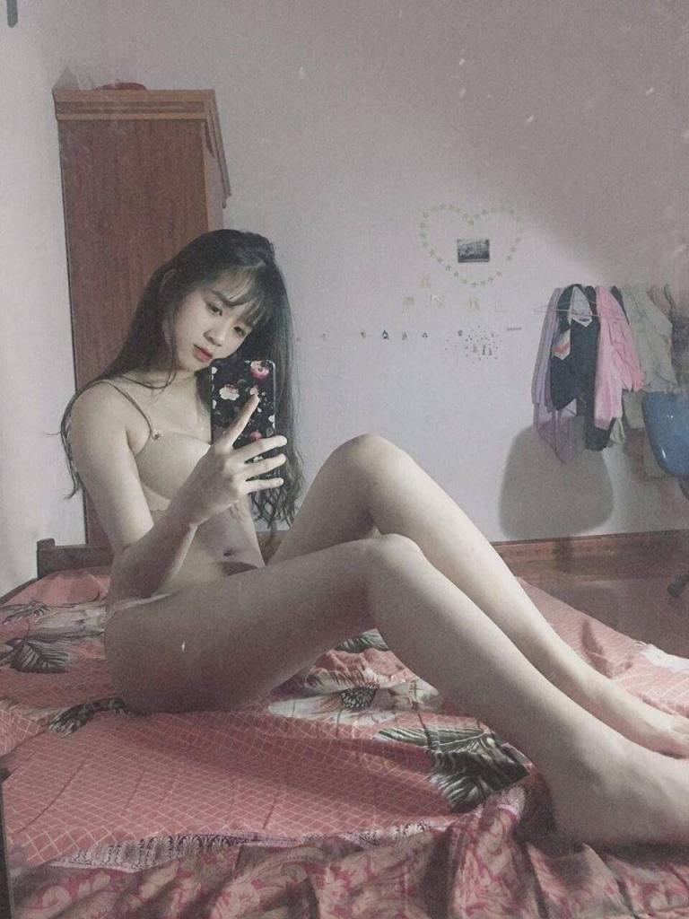 大学生 - 掰开看的仔细[100P]