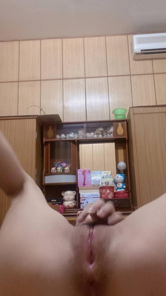 大学生 - 掰开看的仔细[100P]