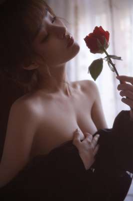 春光就是用来露的