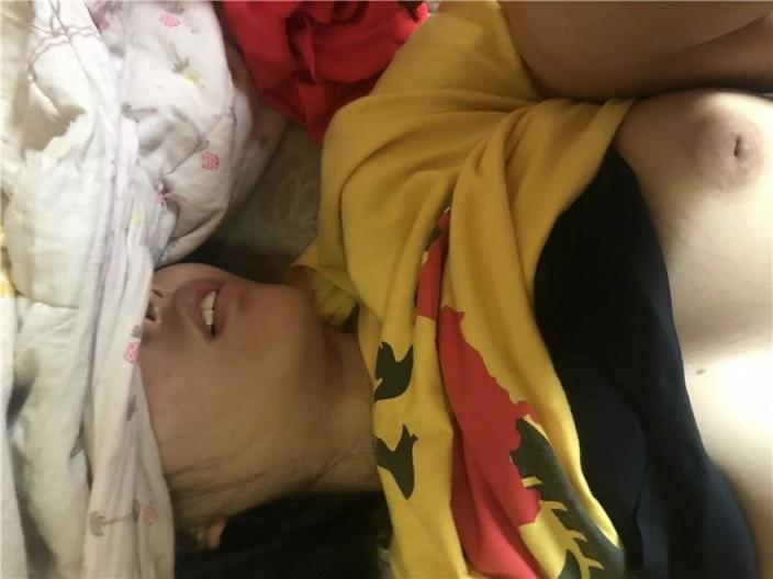 [小母狗] 大学生 - 难遇的好逼[100P]