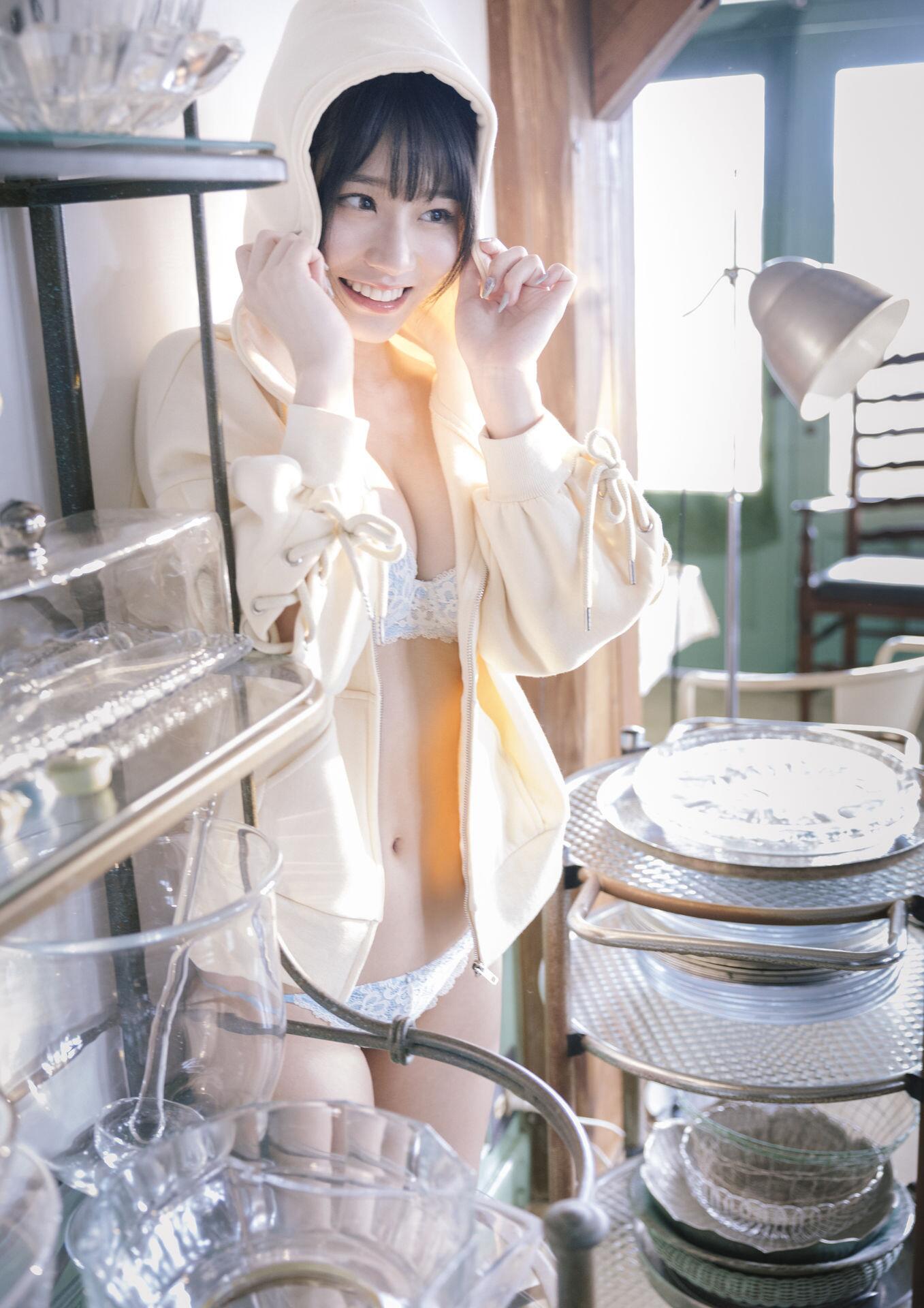 河北彩花—Saika Kawakita《So in Love》