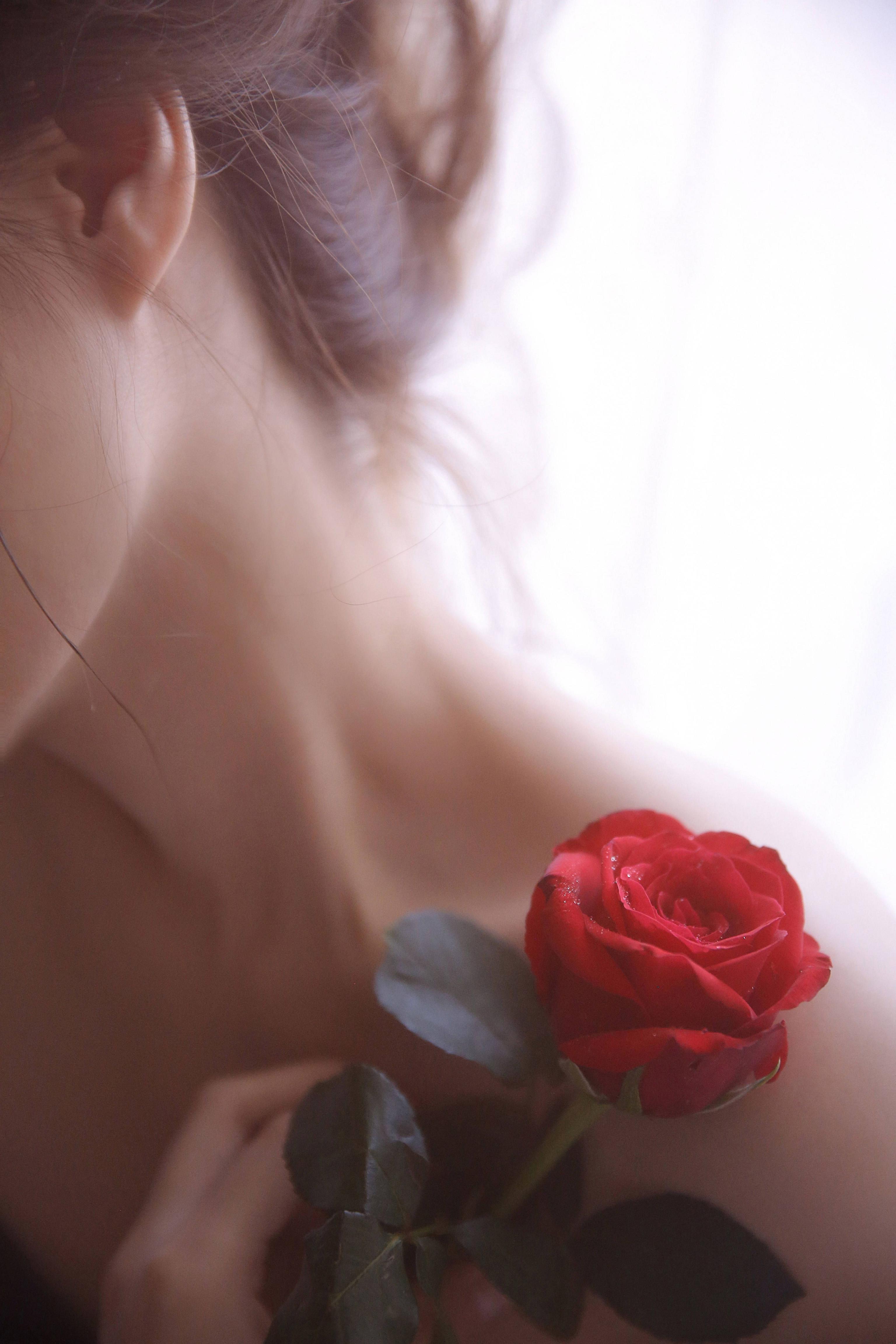 春光就是用来露的