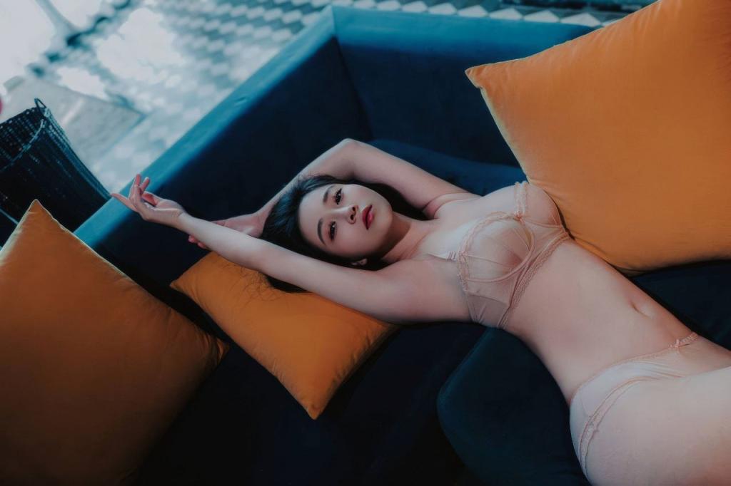 年年-目前能找到最回归自然的一套写真