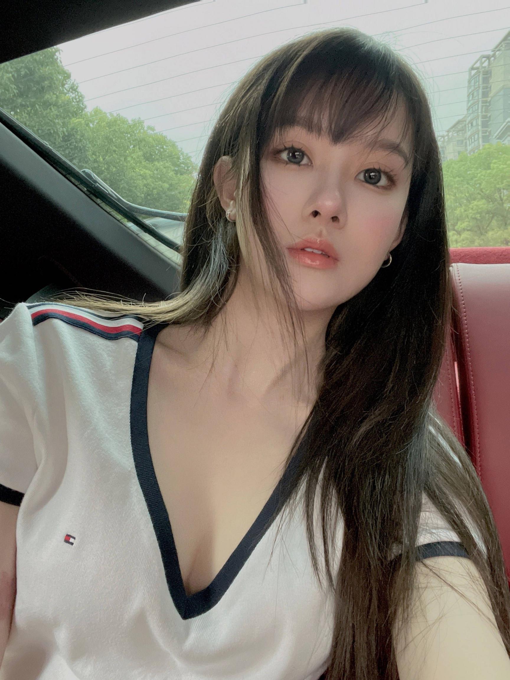 一大帮漂亮MM自拍照,一个比一个甜美