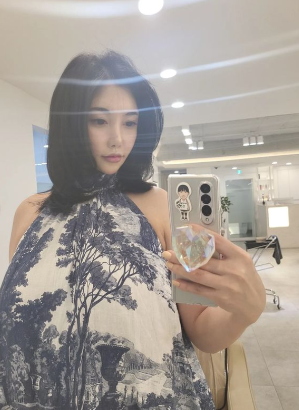 万千娇媚美少妇[20250523]