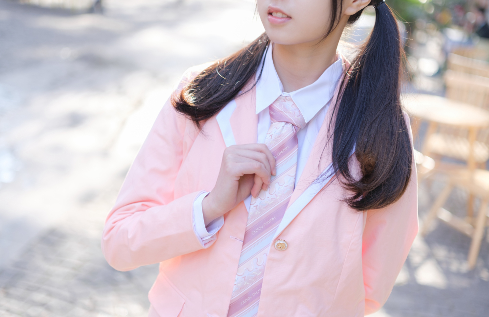 白丝鲜嫩的小学妹