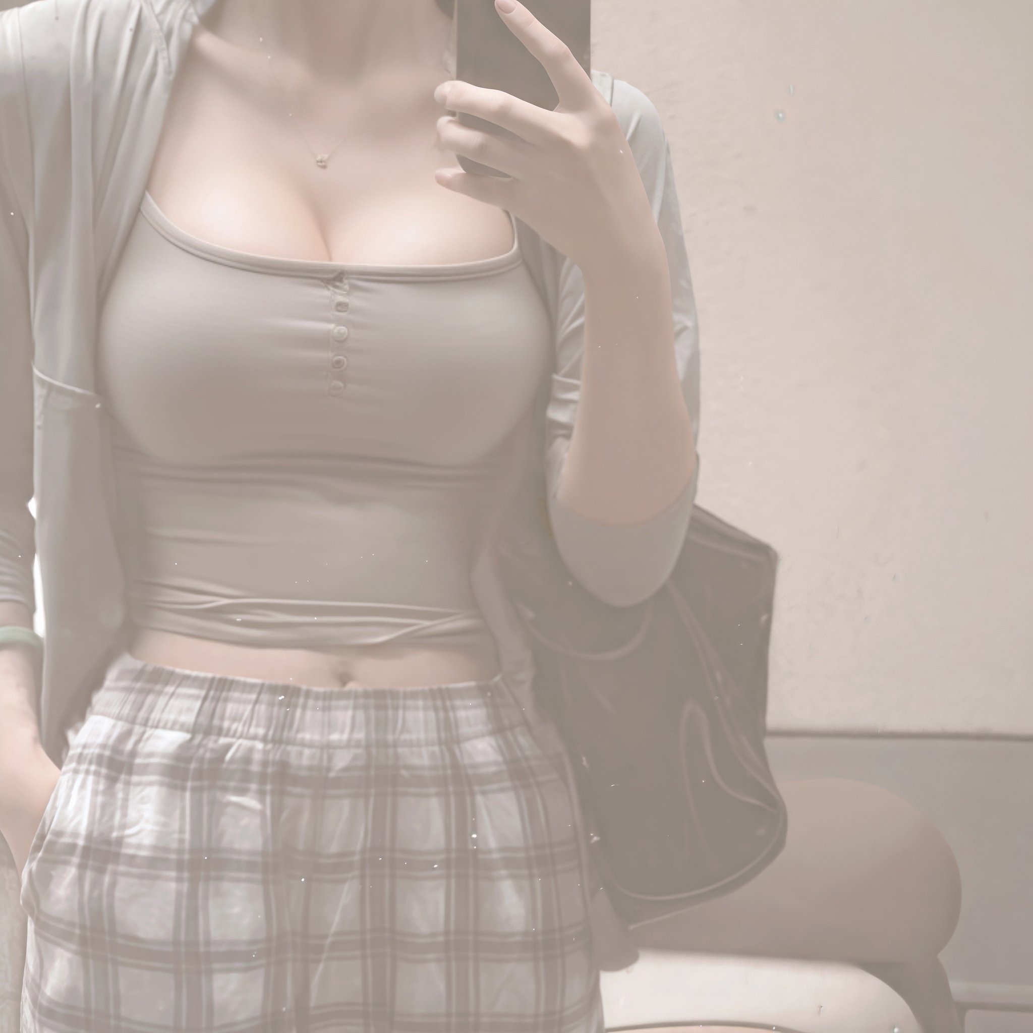 分享推上迷人的少妇