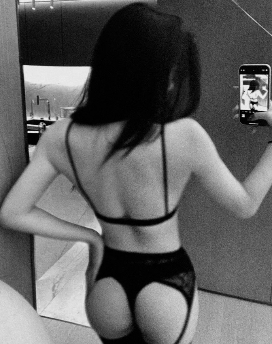 分享推上迷人的少妇