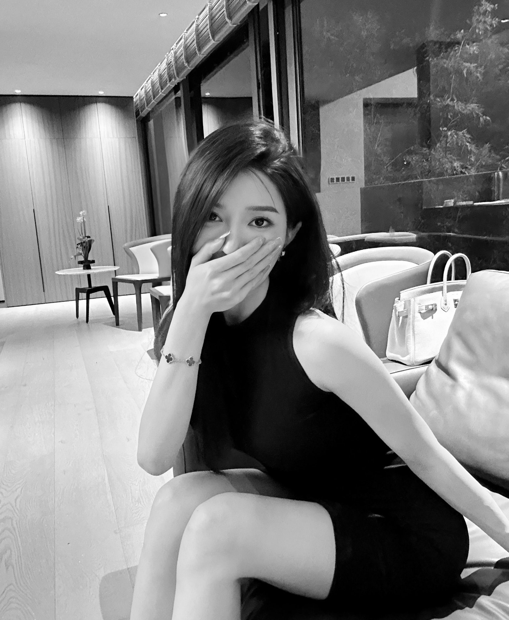 分享推上迷人的少妇