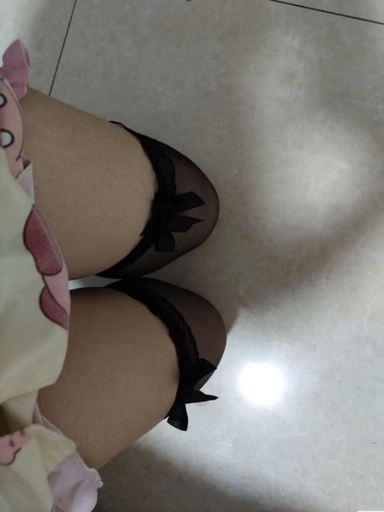 [小母狗]大学生 - 极品炮架