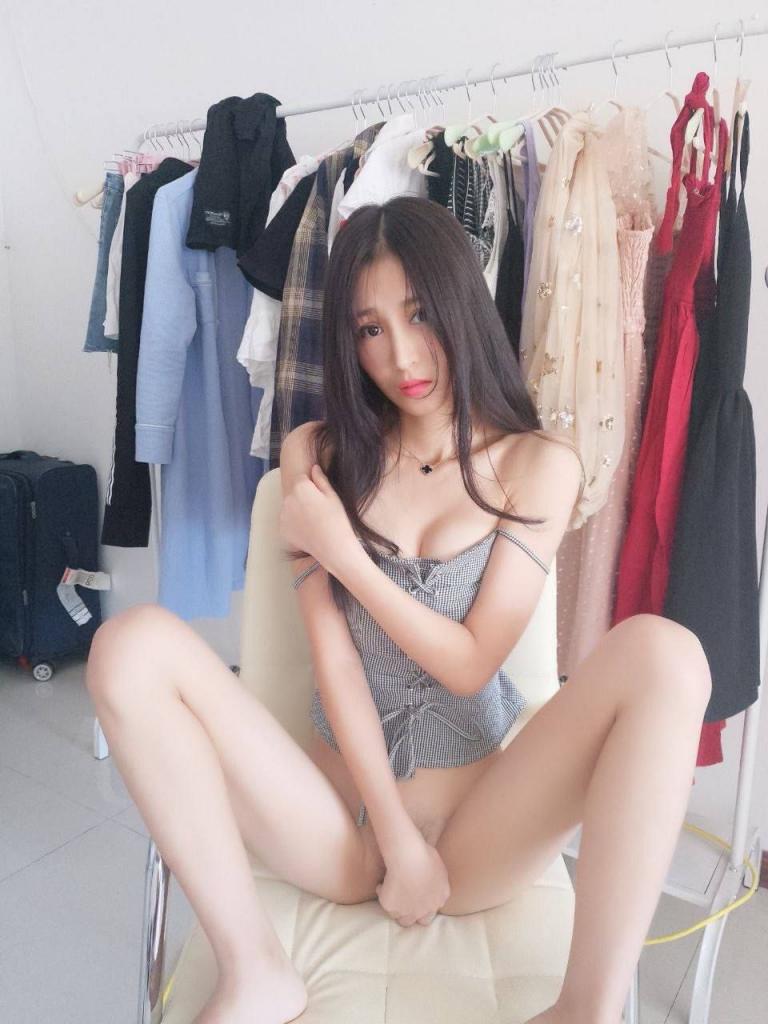 深夜福利 - 后入大屁股