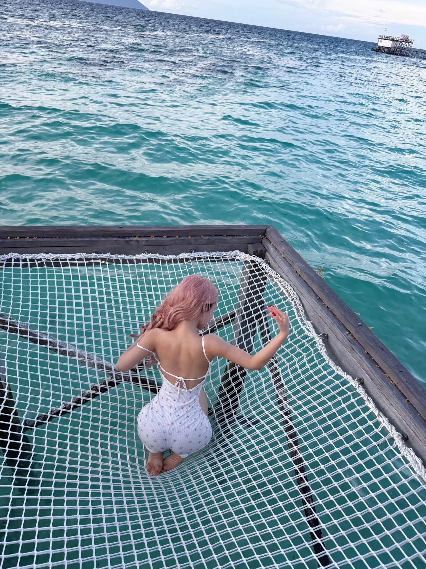 年轻就是好，前凸后又翘