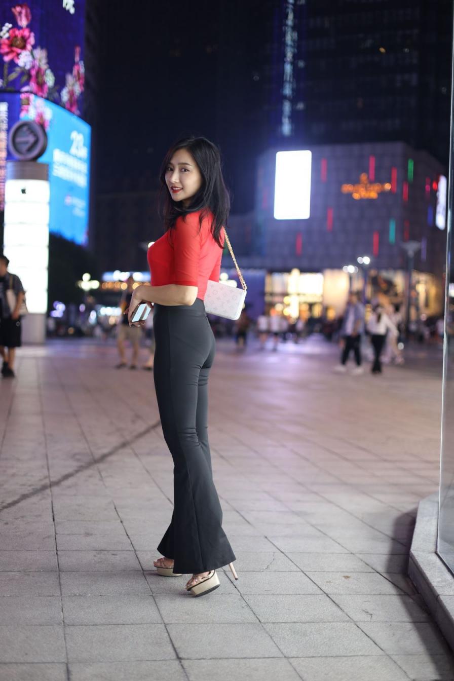 街拍美女 20250604