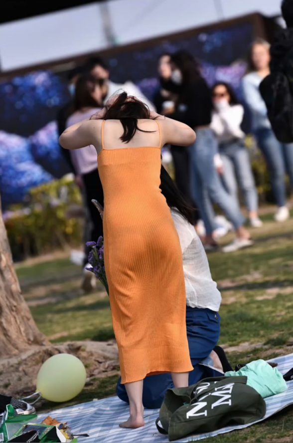 街拍美女 20250604