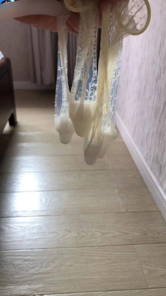 谁家母狗落我这了？快来领走！