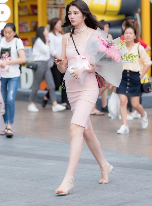 满大街的女人,你喜欢哪种气质的