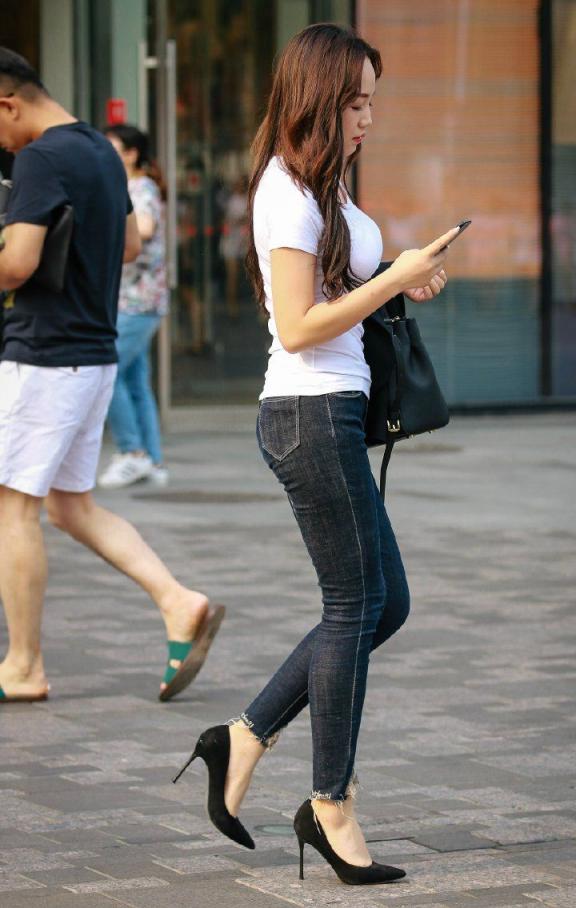 满大街的女人,你喜欢哪种气质的