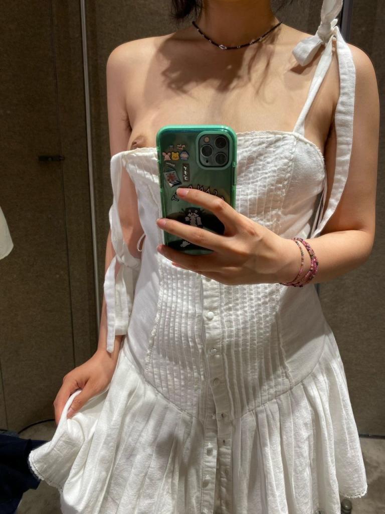 [小母狗]大学生 - 早起看逼