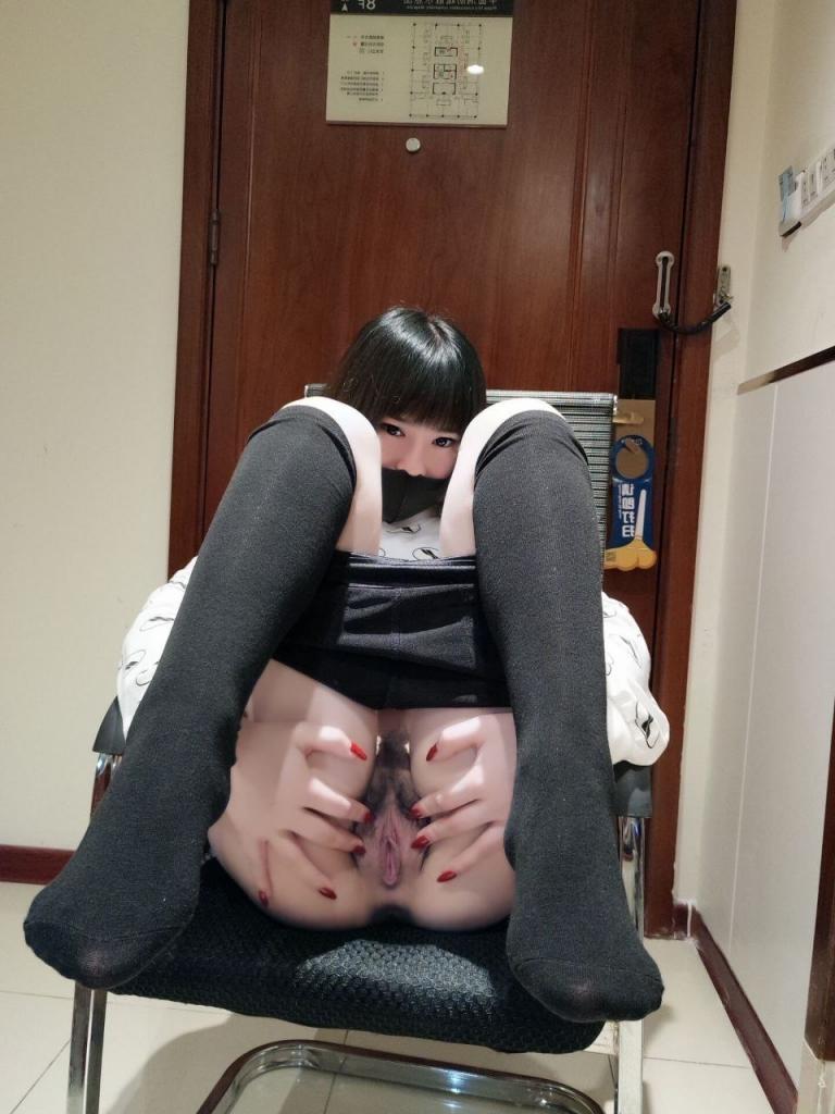 [小母狗]深夜福利 - 无毛嫩穴爽到起飞