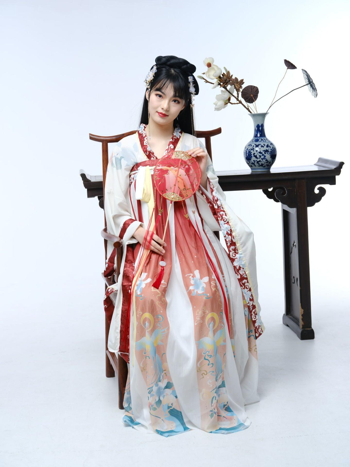 清纯汉服小姐姐