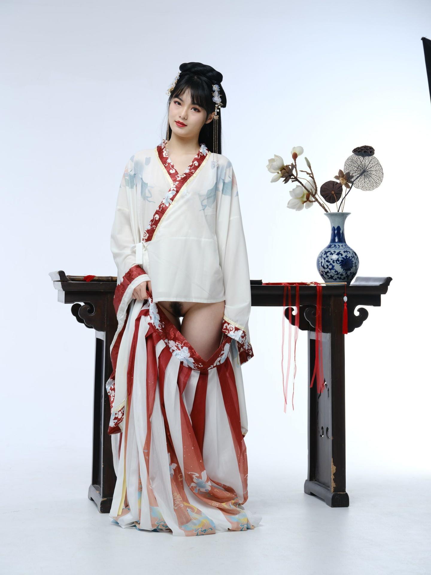 清纯汉服小姐姐