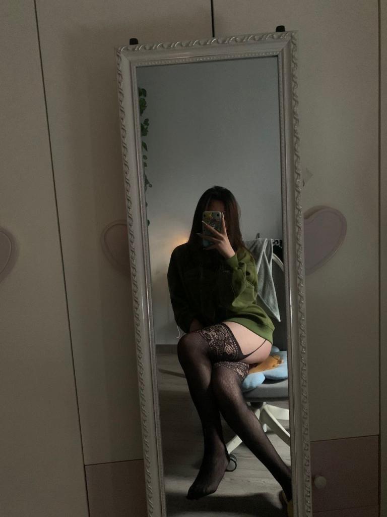 [小母狗]深夜福利 - 丰乳肥臀