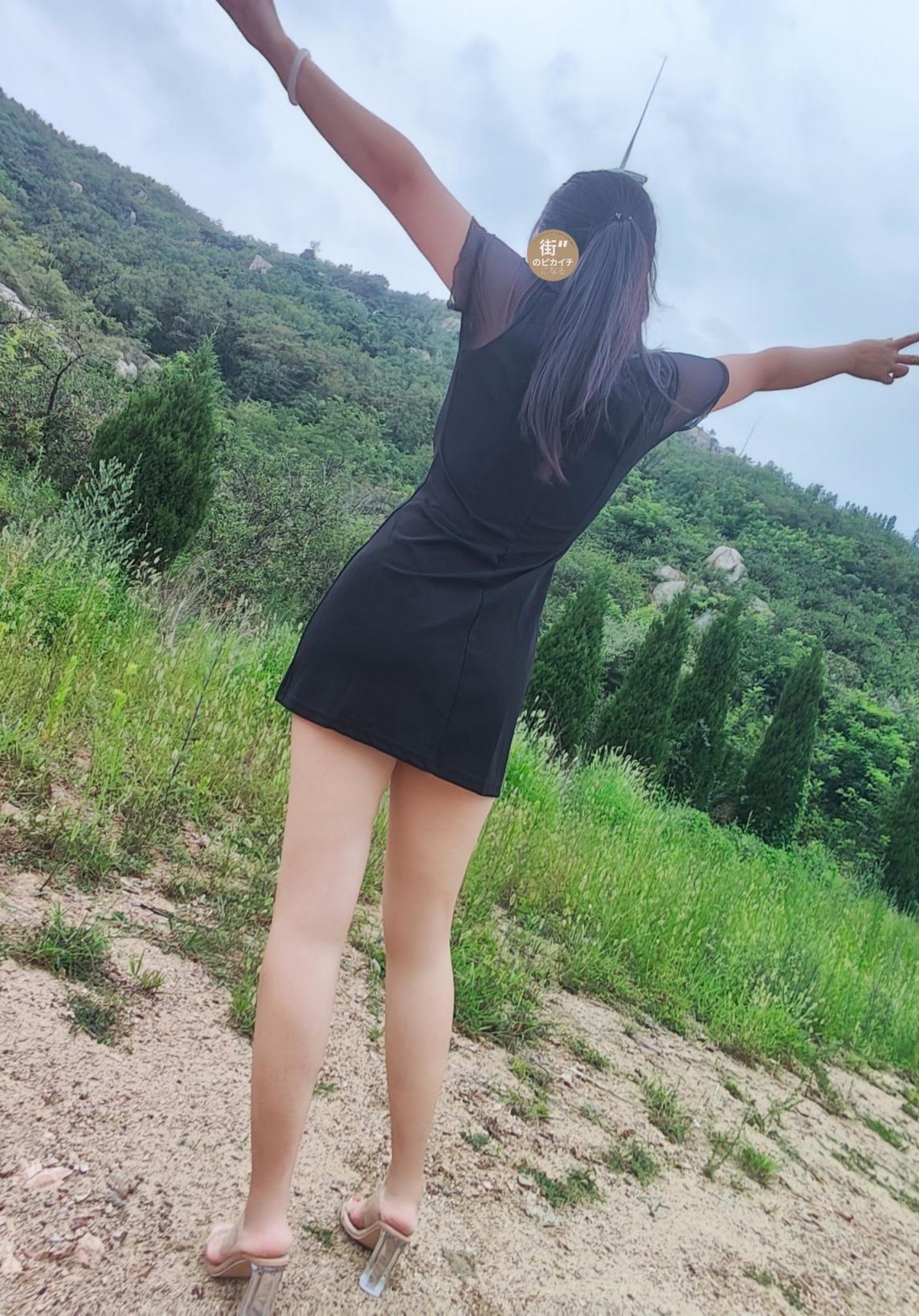 爱露出,爱后入的骚母狗