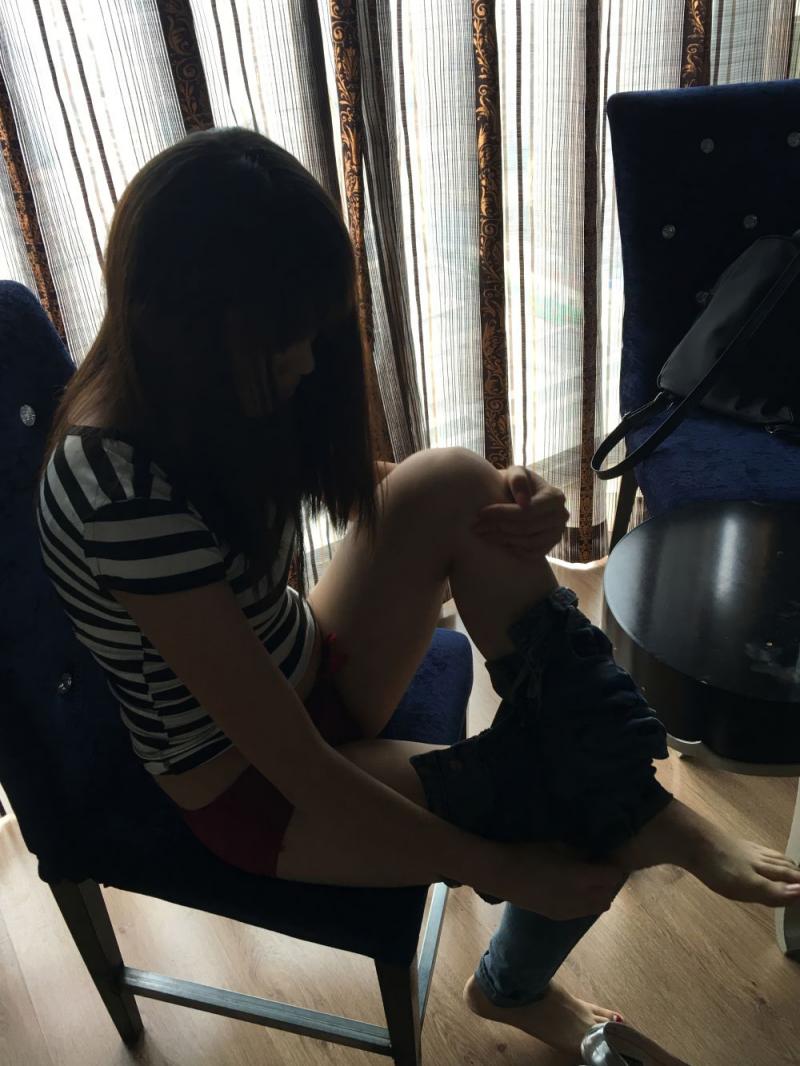 良家妹子肉体还是舒服