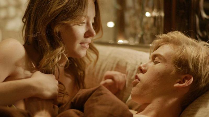 悉尼妹Sydney Sweeney的一些大尺度照片