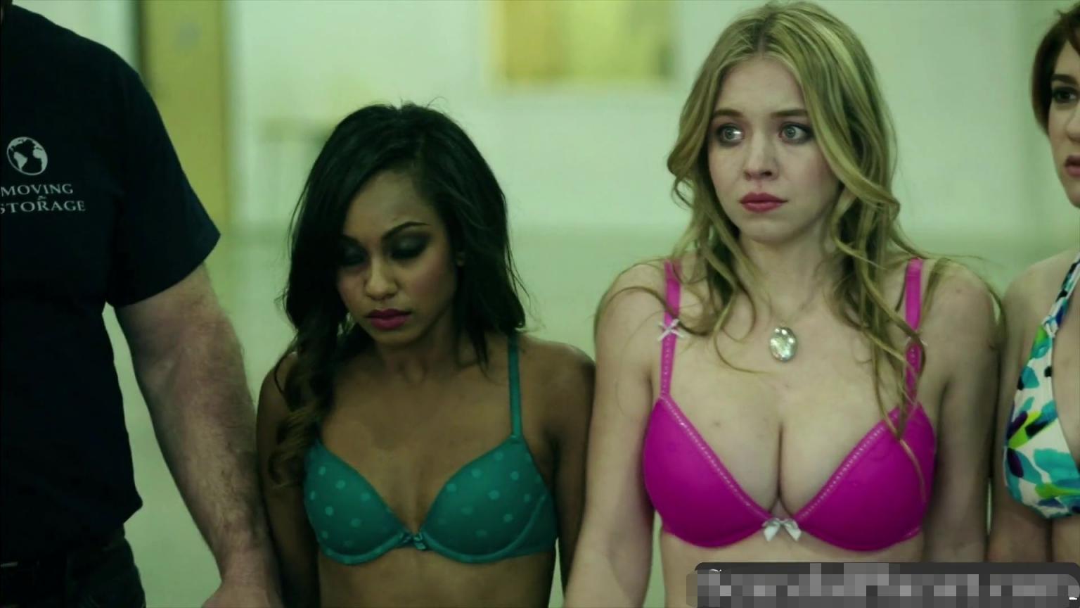 悉尼妹Sydney Sweeney的一些大尺度照片